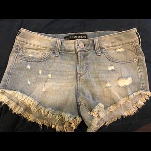 EXPRESS DISTRESSED SHORTS